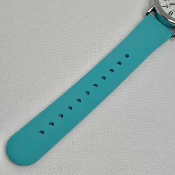 Golden hour quartz analog watch easy reader 38mm silver tone light blue running - Picture 4 of 5